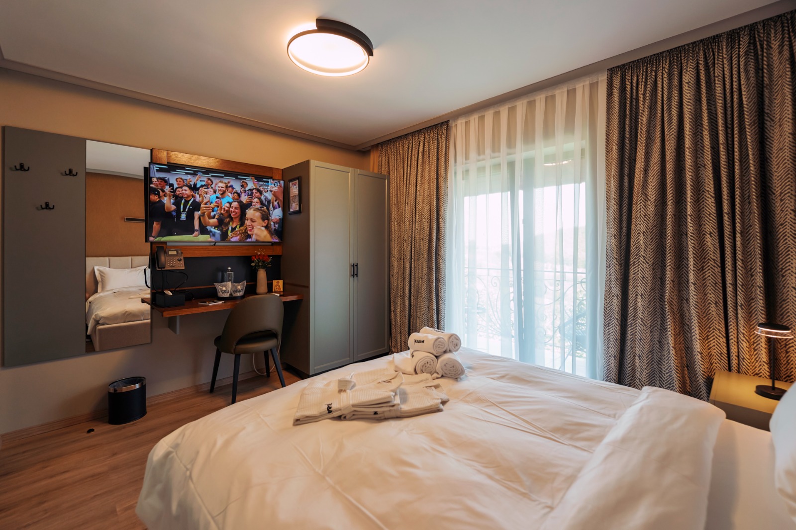 WhatsApp Image 2025-08-19 at 12.04.48 (6)